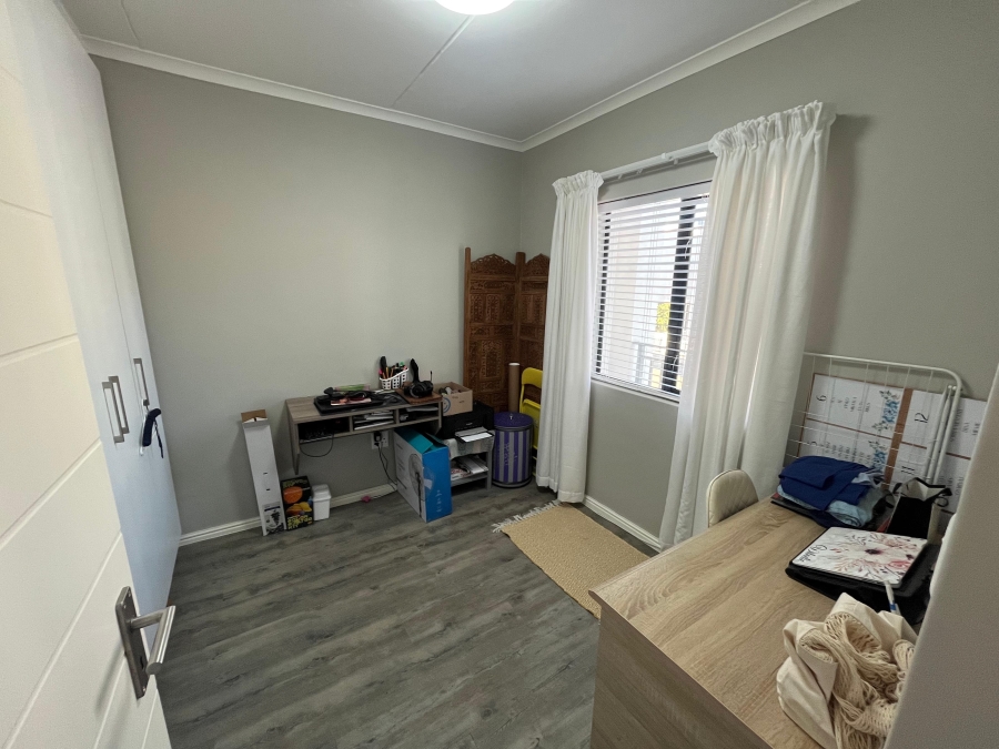2 Bedroom Property for Sale in Haasendal Western Cape